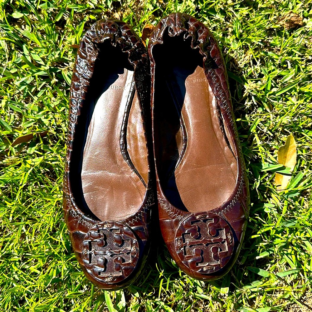 Tory Burch brown flats size 6.5